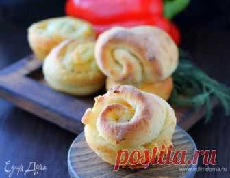 Предлагаю вашему вниманию вкуснейшие булочки, хрустящие снизу и сверху, очень мягкие и воздушные внутри. Они идеально подойдут к первым блюдам или к сладкому чаю.