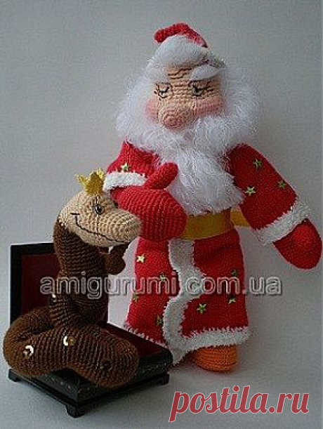 Дед Мороз со змеей