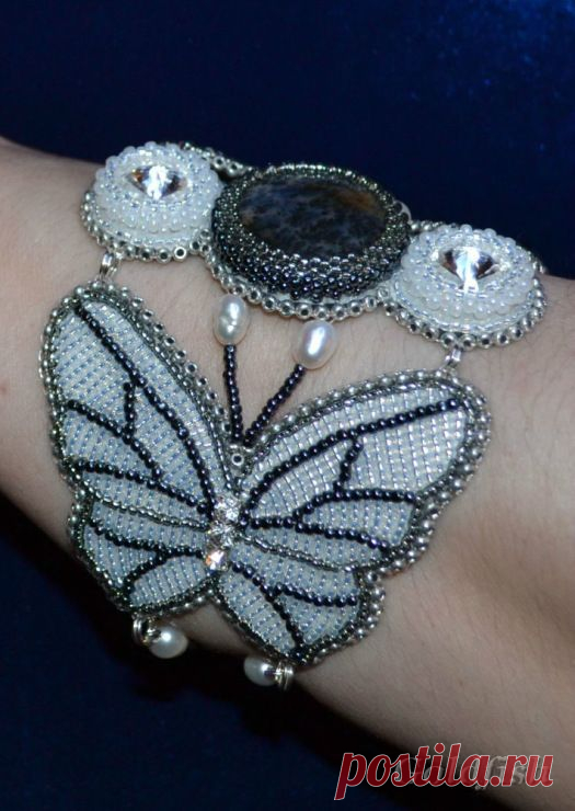 (19) Gallery.ru / Фото #21 - Mariposa blanca - marirus | Beaded Butterflies & Dragonflies