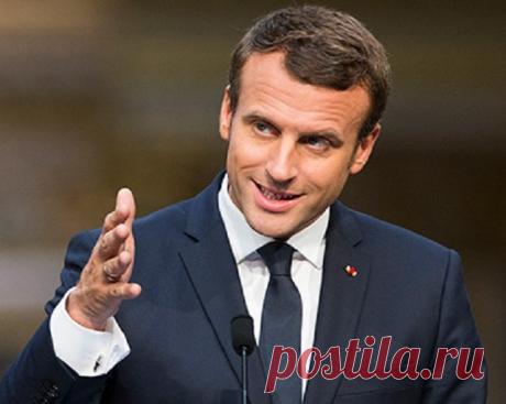 Макрон рвётся в бой...| Выживи сам