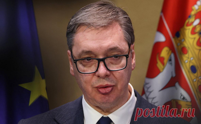 Вучич созвал экстренное заседание Совбеза Сербии. Президент Сербии Александр Вучич созвал экстренное заседание Совета национальной безопасности, пишет таблоид «Вечерне новости».