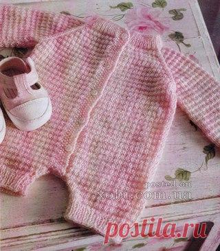 детский комбинезон вязаный спицами
Детский комбинезон вязаный спицами на возраст 1-3 месяца.

Размер на 1-3 месяца.

Показать полностью…