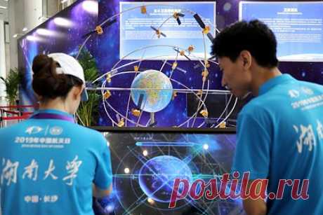 В США испугались доминирования BeiDou над GPS. Между США и Китаем нарастает конкуренция в области спутниковых навигационных систем. О том, как Вашингтон испугался доминирования китайской системы BeiDou над американской GPS, пишет на страницах издания SpaceNews генеральный директор и соучредитель компании Zephr Шон Горман.