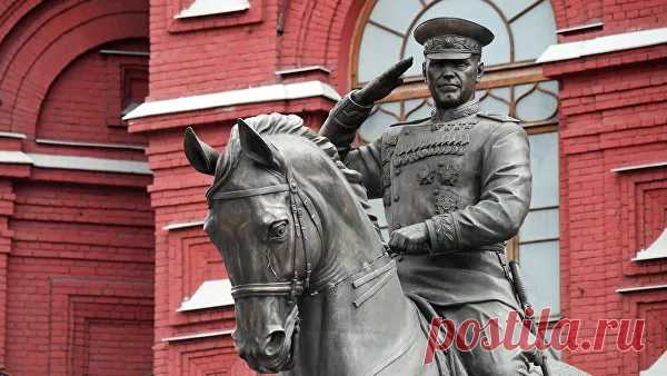 В Москве демонтировали временный памятник Жукову - РИА Новости, 21.03.2020