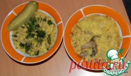 Кукурузная каша с кабачком, луком и грибами - кулинарный рецепт