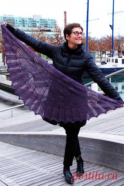 Wavedeck пи шаль: Knitty.com - Зима 2014