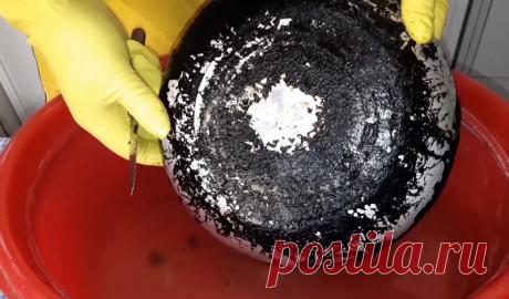 Многолетние отложения жира и копоти отступают! Моя сковорода блестит, как 10 лет назад…