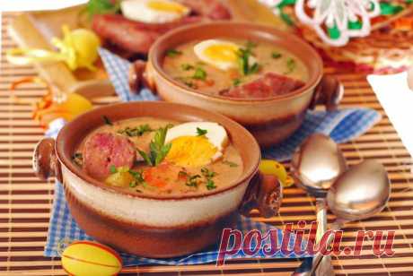 БЕЛЫЙ ПОЛЬСКИЙ БОРЩ С КОЛБАСКАМИ И ЯЙЦОМ
