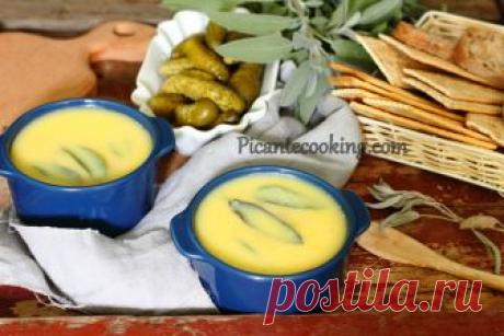 Паштет з курячої печінки Класичний французький паштет з курячої печінки в моїй інтерпретації. Пряний, надзвичайно кремовий, особливий.