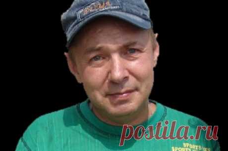 Друг покойного автора «Белых роз» рассказал о его отношениях с Разиным. Андрей Разин многие годы утверждает, что, якобы, по документам, это он — автор легендарных хитов.