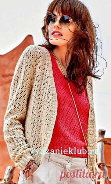 БЕЖЕВЫЙ ЖАКЕТ И ТОП СПИЦАМИ

Светлый ажурный жакет и яркий сетчатый топ связывает не только сквозная фактура узора, но великолепная пряжа – высококачественная кашмирская шерсть! Здесь жакет и топ представлены в блестящем комплекте, но и с не меньшим успехом их можно носить по отдельности

Размеры: 36/38 (42/44)
Размеры российские: 42/44 (48/50)

Вам потребуется: 250 (300) г кремовой для жакета и 150 (175) г коралловой для топа пряжи (100% кашмирской шерсти; 115 м/25 г); сп...