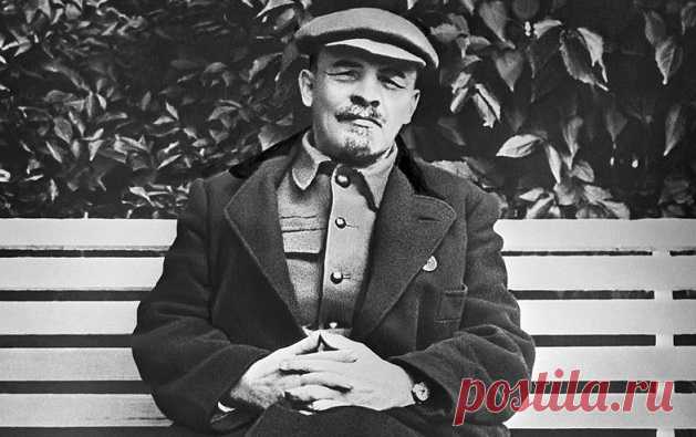 Смертельная болезнь Ленина до сих пор представляет собой загадку. В отсутствие официальной информации, по-прежнему остающейся за семью печатями, расцветают всяческие сенсационные слухи. Они ещё сильнее подогреваются столь же смутными и непроверенными сведениями об исследованиях мозга Ленина, которые якобы проводятся до сих пор.