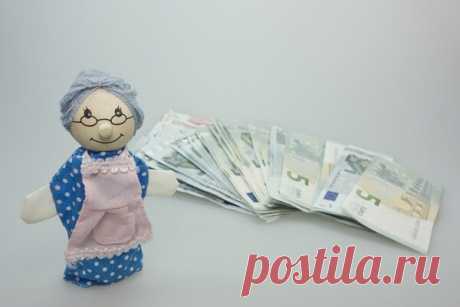 Бабушкины секреты достатка. 7 секретов, которые принесут в вашу жизнь большое состояние Денег  много не бывает, поэтому мы стараемся привлечь их в свою жизнь всеми  возможными способами. Есть много ритуалов и поверий, связанных с  получением материального достатка. Вот решила поделиться с вами 7