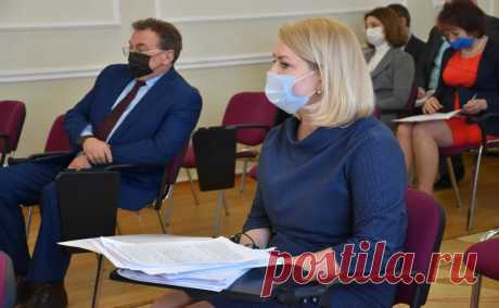 Соцзащита для всех пенсионеров представила новую бесплатную услугу в сфере ЖКХ | СОТРУДНИК ПЕНСИОННОГО ФОНДА | Яндекс Дзен