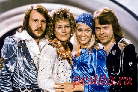 Группа ABBA отказалась выступать на «Евровидении» вопреки юбилею. Шведская поп-группа ABBA отказалась выступать на «Евровидении-2024», несмотря на 50-летний юбилей победы коллектива в конкурсе. По словам участника группы Бенни Андерсона, ABBA «ни за что» не устроит праздничного выступления на «Евровидении» и даже не планирует появляться на конкурсе.