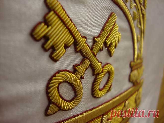 Altarworthy Handmade Vestments - Home