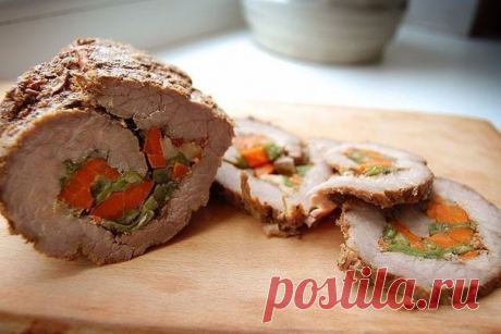 РУЛЕТ МЯСНОЙ С ОВОЩАМИ.