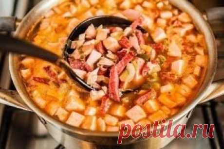 Готовим лучшее первое блюдо — безумно вкусная солянка