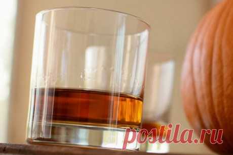 Самогон из тыквы в домашних условиях – рецепт с сахаром и без Рецепт самогона из тыквы с сахаром и без него, с осахариванием тыквенного крахмала ячменным солодом. Рецепт тыквенного крем-ликёра со сгущенным молоком.