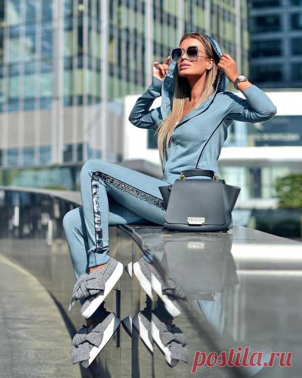 Женские спортивные костюмы 2019-2020: новинки спортивных костюмов на топ-10 трендов, фото