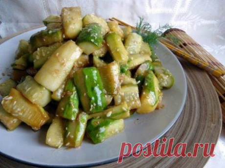 Огурцы по-корейски .