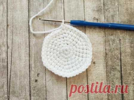 Цветы в горшочке - отличный подарок на 8 марта. Вяжем крючком