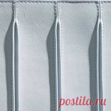 (3) Leather detail | Details