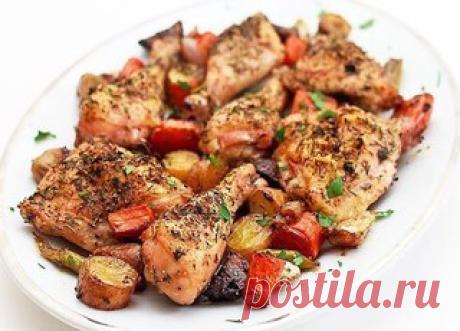 Запеченная курица с овощами.
Курица нежная, не пересушенная, вся пропитанная ароматами овощей.
Вам потребуется:
Показать полностью…