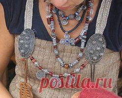 Viking-age woman by Aspova on deviantART