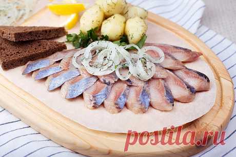 Kaip skaniai sūdyti silkę? Išsaugokite receptą! Kaip skaniai sūdyti silkę? Išsaugokite receptą! - ☑️ patiekalas, kurį nesunkiai pasigaminsite pagal šį receptą.🍽️ Išbandyk šį receptą jau dabar!