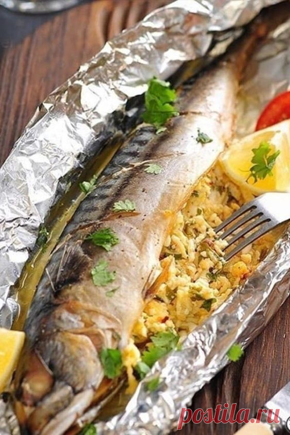 ღСкумбрия фаршированная сыром и яйцом в духовке