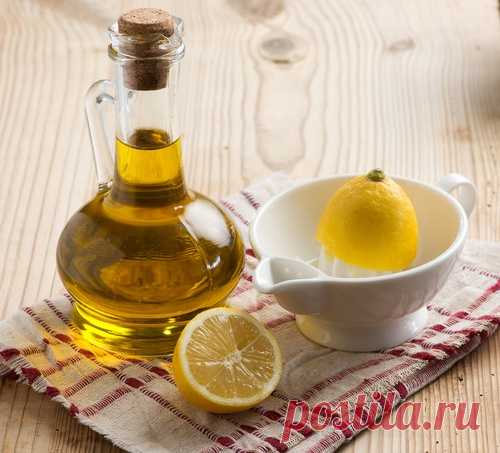 Прямые и гладкие волосы! Готовим маску из имеющихся ингредиентов!