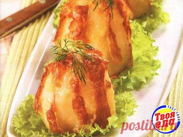 Запеченный картофель с сыром и ветчиной