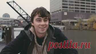 10 погибших кумиров 90-х, которые навсегда останутся в наших сердцах Мурат Насыров, Сергей Бодров, Сергей Супонев – их всех больше нет с нами, но они останутся в наших сердцах навсегда. Те, чью музыку мы слушали в детстве, на чьих фильмах и телевизионных передачах мы в