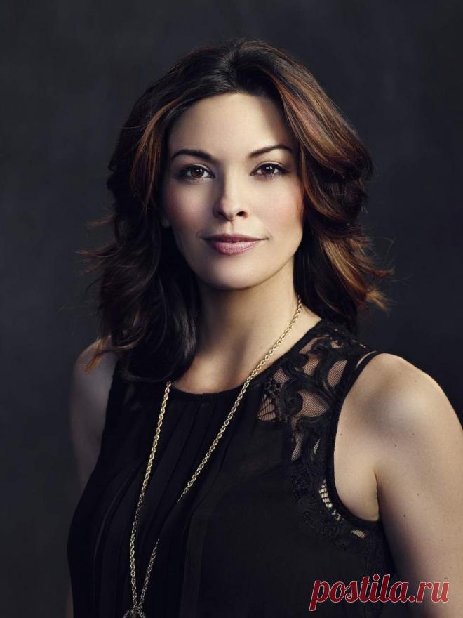 Алана де ла Гарса, 18 июня, 1976