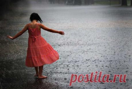 Эмоциональность — это маска глупости
Глупость очень часто надевает эту маску. Глупый человек в ответ на упреки о неверном поведении заявляет: «Я эмоциональный человек!» Имеются в виду отрицательные эмоции: гнев, страх, тревога, тоска. Психологи давно уже установили, что дефицит информации и неумение оценить ситуацию вызывают сильные отрицательные эмоции и у умного и глупца. Но умный человек из своих неудач делает […]
Читай дальше на сайте. Жми подробнее ➡