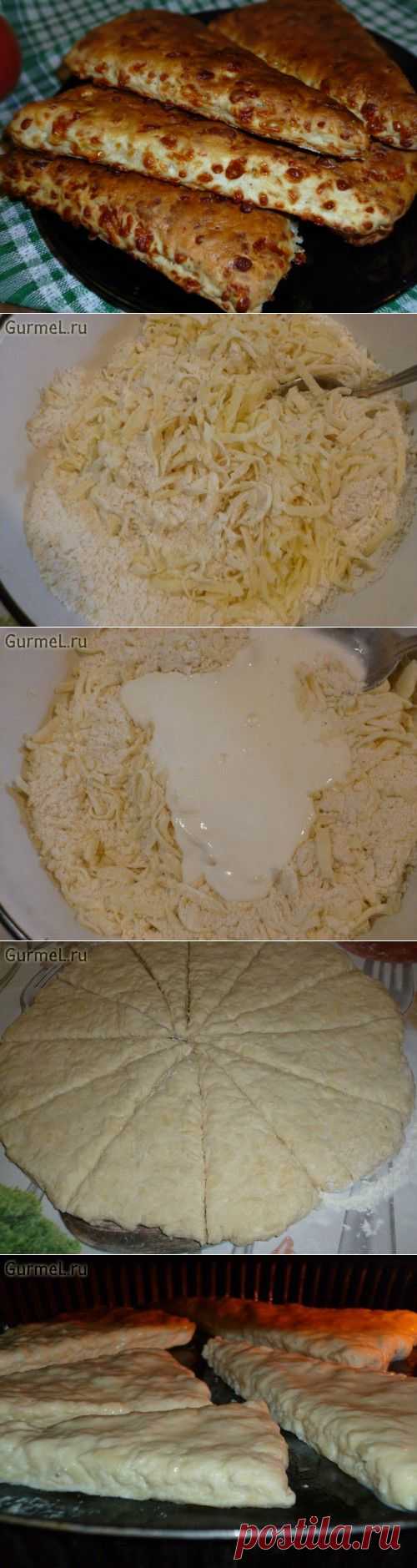 Быстрые английские булочки-сконы с сыром