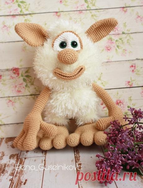 Домовёнок Буба Материалы:Крючок 2 мм, 3,5 ммПряжа (Я использовала - YarnArt Samba 1 моточек, цвет - 830; YarnArt Jeans 2 мотка, цвет - 07)Глазки 16 ммНабивкаНожницы, иголка и самое главное это хорошее настроение :)Размер домовёнка Бубы около 30 см (все зависит от ниток и крючка которыми будете...