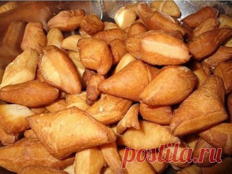 Казахские баурсаки.