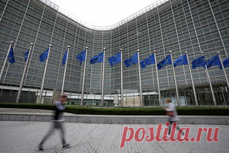 В ЕС договорились об иммобилизации доходов от российских активов. В Европе договорились об использовании доходов от замороженных российских активов. Заработанные на средствах Центрального банка России деньги решили иммобилизовать и направить на помощь Украине, заявил официальный представитель Еврокомиссии Эрик Мамер. По его словам, утвердить предложение собираются 12 декабря.