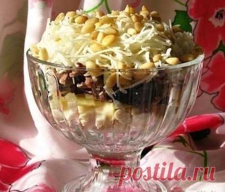 Салат «Княжеский» с двумя видами мяса, яблоком и сыром - объедение! Достоин только праздника!