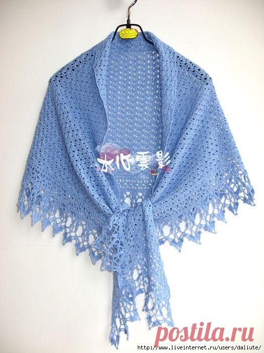 Овальная шаль крючком.