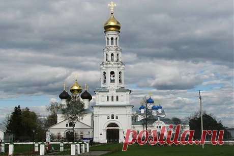 Конаково, Тверская область.  /  Успенская церковь