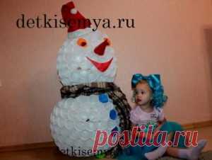 Снеговик из пластиковых стаканчиков своими руками - пошагово | Всё о детях и семье
