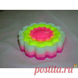 Мыло ручной работы - Цветок - Ручная работа на LangeSTORE - Ручная работа LS - Эксклюзивные и Авторские HandMade изделия ручной работы вы можете купить и продать на портале LangeSTORE