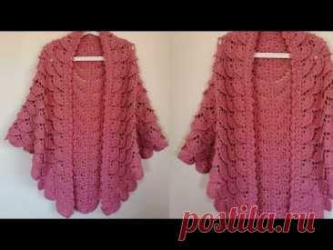 Новая треугольная шаль крючком с объемным узором