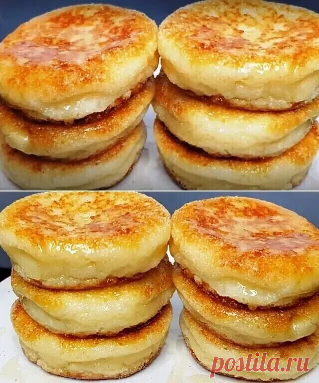 Вкусные творожные «Сырники» на завтрак. Научила всех подруг этому рецепту
творог 9% — 250 г;
сахар — 2 ст. л.;
яйцо — 1 шт.;
соль — щепотка;
разрыхлитель — 1 ч.л.;
мука — 80 г;
масло растительное — 50 мл;
манная крупа — 1 ст. л.

Приготовление сырников:

В чашу блендера кладем творог, сахарный песок и яйцо, взбиваем до однородности. Перекладываем массу из творога в миску, высыпаем туда же разрыхлитель и муку, замешиваем тесто.
Не забываем тесто посолить, вымешиваем до сост...