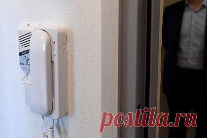 Россиянин попытался заменить домофон и лишился миллионов рублей