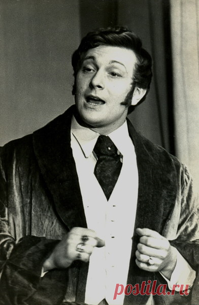 Борис Борисов