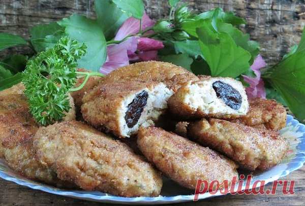 Куриные котлеты с черносливом и сыром: пальчики оближешь | Худею со вкусом | Яндекс Дзен